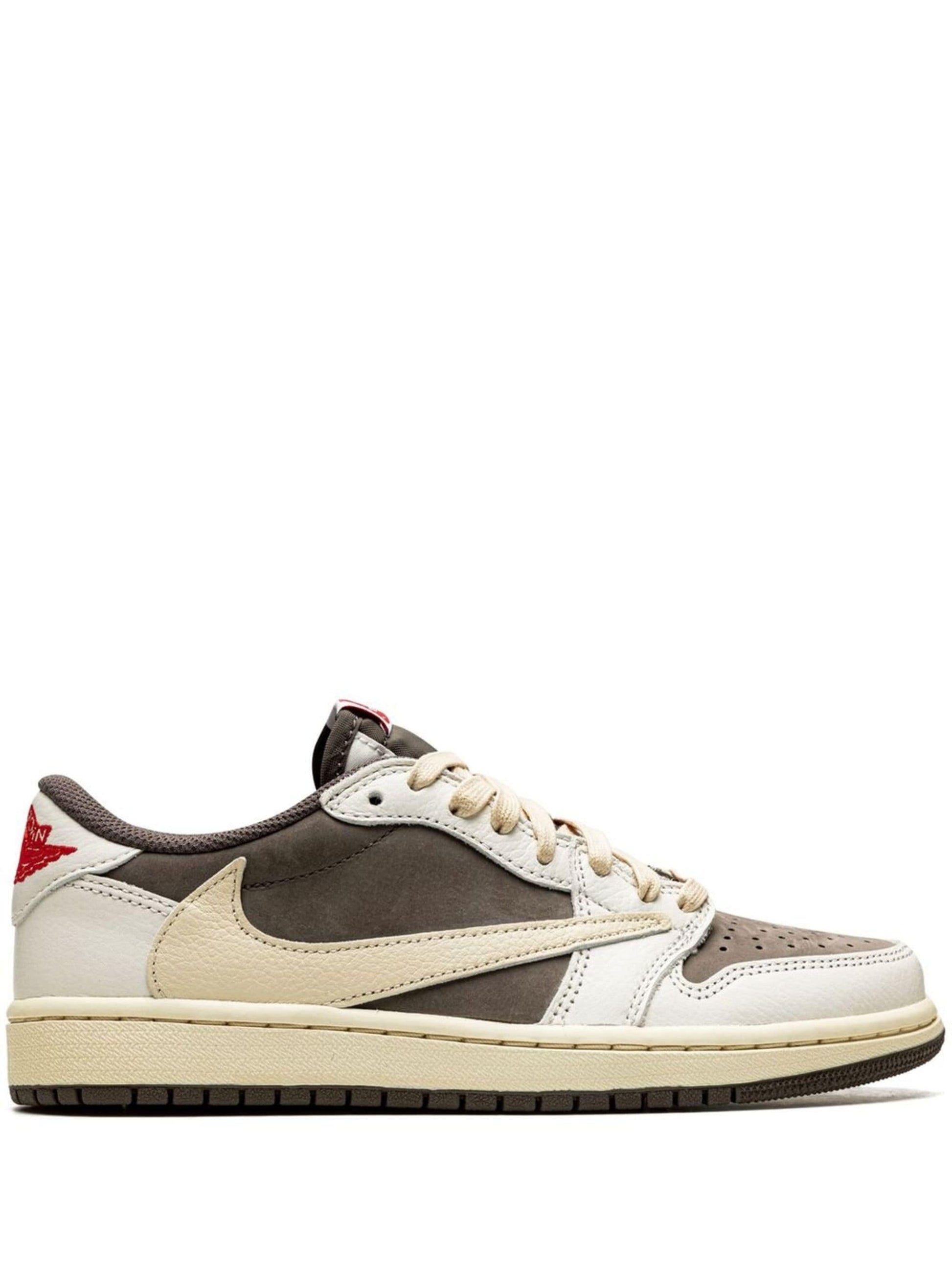 AIR JORDAN 1 x TRAVIS SCOTT LOW REVERSE MOCHA
